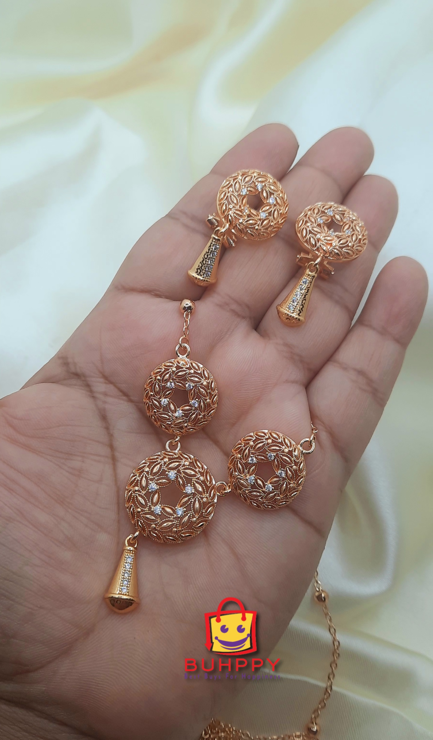 Tayyaba set