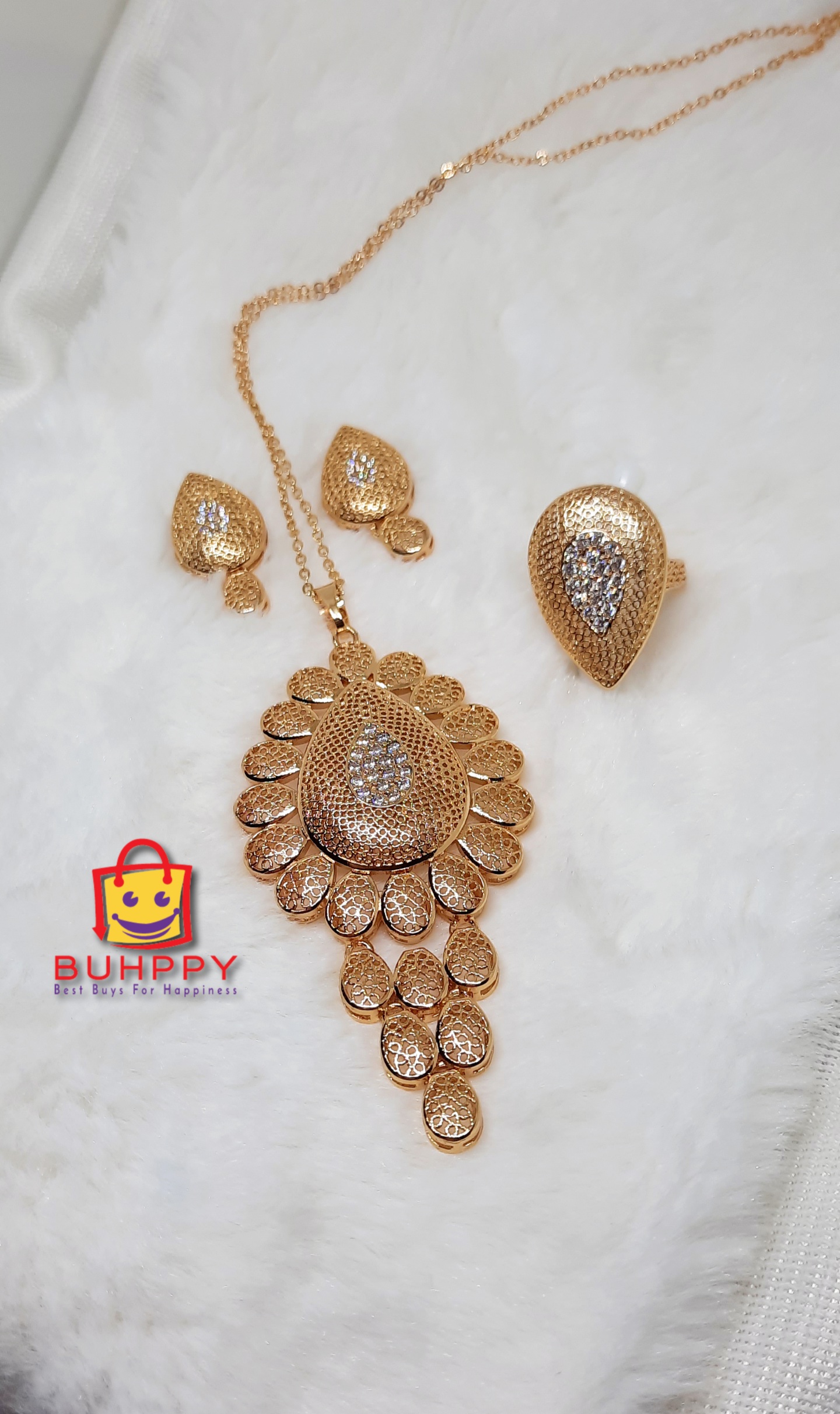 Tayyaba set